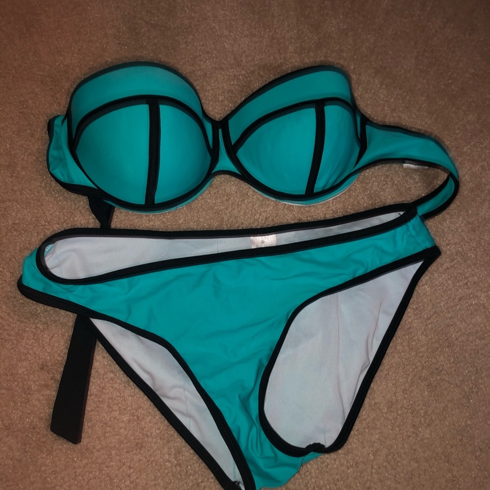Triangle style bikini